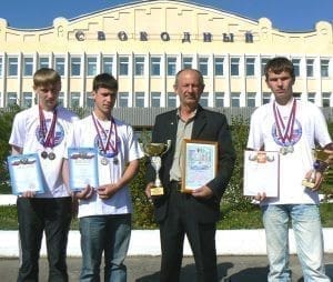 Юные автогонщики Свободного взяли «серебро» на дальневосточных соревнованиях по автомногоборью