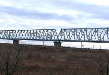 Завершилась реконструкция железнодорожного  моста через Зею