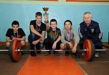 Свободненская команда юных штангистов  привезли из Хабаровска бронзу