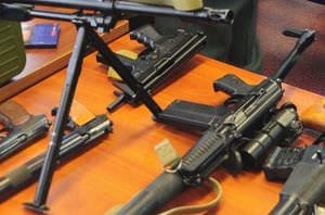 Вооружённый игрушечным пистолетом житель Свободного ограбил мясной магазин. Новости