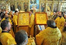 В День святителя Николая Чудотворца Владыка Лукиан провёл службу в Свято-Никольском храме Свободного