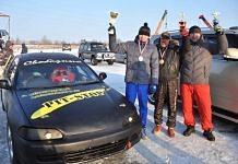 На областных автогонках в Свободном двойную победу одержали хозяева ледовой трассы