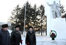 В 90-ю годовщину со дня смерти В.И. Ленина свободненские коммунисты мечтали о восстановлении разрушенного памятника вождю