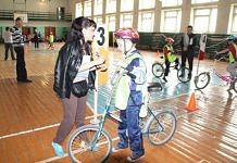 Школьники Свободненского района обкатывают новые велосипеды