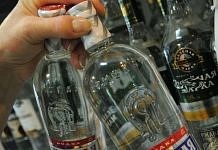 Некачественной водки в российских магазинах стало вдвое больше