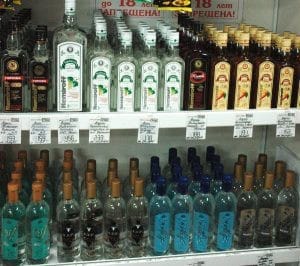 В России могут ужесточить контроль за перевозкой и продажей алкоголя