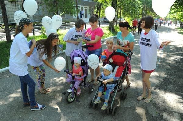 Прихожанки православной общины Свободного призвали молодых женщин задуматься о нерождённых детях. Новости