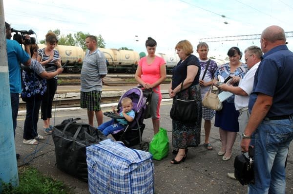 Свободненцы встретили семью беженцев из Донецкой области Украины. Новости