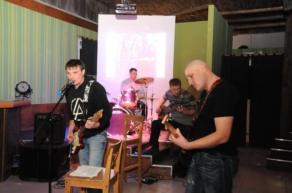 Свободненские поклонники Егора Летова провели рок-вечер памяти музыканта. Новости