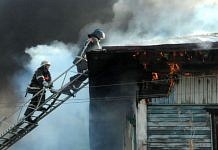 Свободненским пожарным всё чаще приходится иметь дело с поджогами