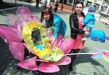 В День города свободненских родителей приглашают принять участие в параде колясок