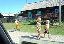Прокуратура Свободненского района потребовала обеспечить безопасность детей на сельских дорогах