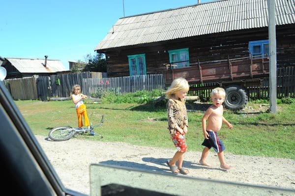Прокуратура Свободненского района потребовала обеспечить безопасность детей на сельских дорогах. Новости