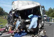 В Хабаровском крае объявлен траур по погибшим при столкновении двух рейсовых автобусов