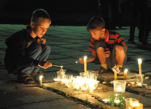 Во время акции «Свеча памяти» свободненцы сложили из огня пятиконечную звезду. Новости
