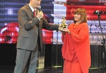 Специальный приз мэра Свободного «За вклад в комедию» получила Наталья Варлей