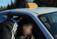 Таксиста в Свободном избили и угнали его автомобиль