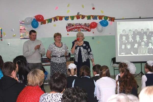 Школа в селе Загорная Селитьба Свободненского района отметила 85-летие. Новости
