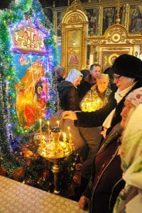 На Рождество Свято-Никольский храм в Свободном был переполнен. Новости