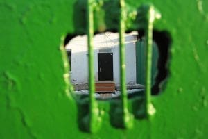 Телефонного мошенника этапировали в Амурскую область из кемеровской тюрьмы. Новости