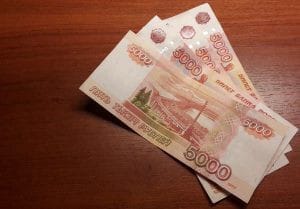 В России пятитысячная купюра лидирует по количеству подделок