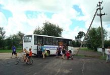 Юные новгородцы из Свободненского района готовят роликовые коньки для новой дороги