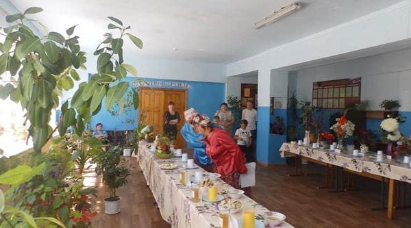 Жители амурского села Нижние Бузули выбирали лучшего пасечника и овощевода