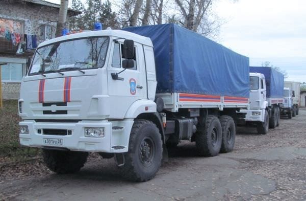 Автоколонна МЧС Амурской области с гуманитарной помощью выехала в Приморье