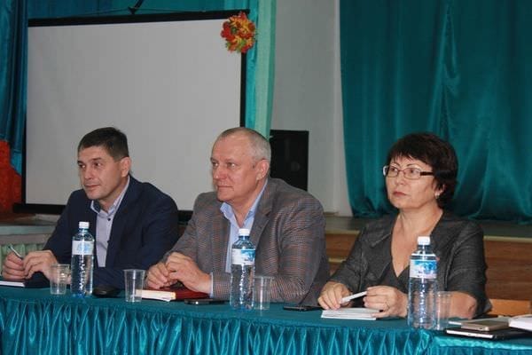 Педагоги школ встретились с главой Свободненского района