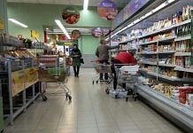 В 2017 году нуждающимся россиянам планируют начислять баллы для обмена на продукты