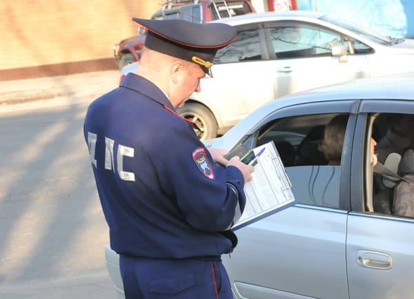 Житель Краснодара осуждён за попытку дать взятку свободненским автоинспекторам. Новости