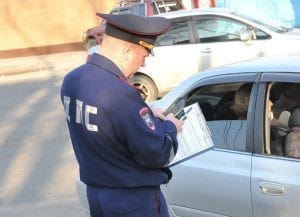 В России запретили оставлять детей в автомобиле одних. Новости