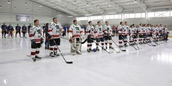 Открывшийся сезон по хоккею с шайбой в Приамурье отмечен массовым участием команд
