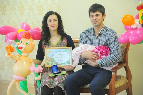 Накануне Дня матери в Свободном чествовали 700-го новорождённого года. Новости