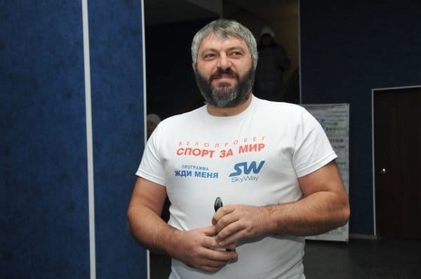 Велотурист-миротворец из Грузии просит свободненцев поддержать его проект. Новости