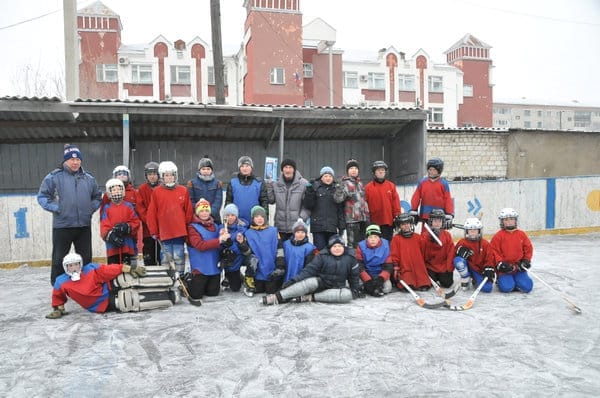 Хоккейный клуб «Сокол» в Свободном провёл новогодний турнир. Новости