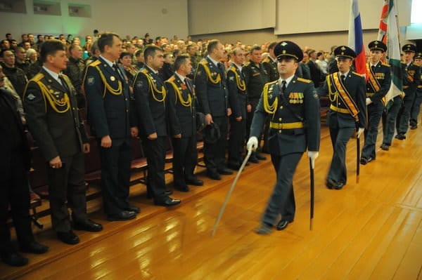 Свободненских военных и ветеранов торжественно поздравили с 23 февраля. Новости