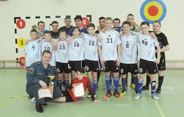 В Циолковском прошёл товарищеский матч по мини-футболу