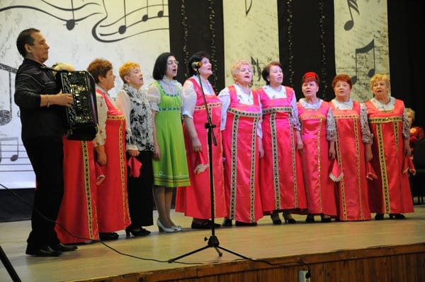 Свободненский хор «Ветеран» обновил репертуар песнями известного барда-земляка. Новости