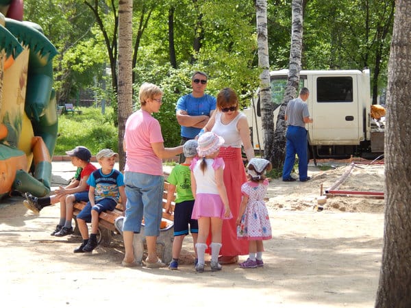 Аттракционы парка в Свободном стали доступны детям из приюта. Новости
