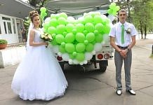 Свадьбу в «зелёном стиле» сыграли молодожёны в Свободном