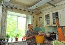 Квартиру вдовы ветерана войны в Свободном заливает водой из-за ремонта крыши