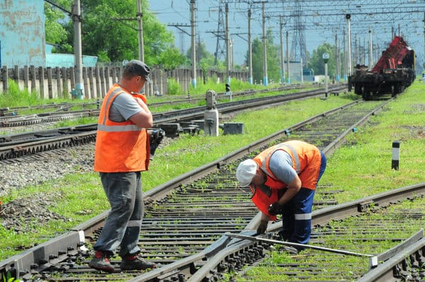 «Чёрный» бизнес на кражах металла с железной дороги ставит под угрозу жизнь пассажиров. Новости
