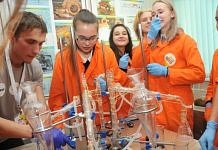 Свободненские школьники увлечены наукой и стремятся в газохимию!