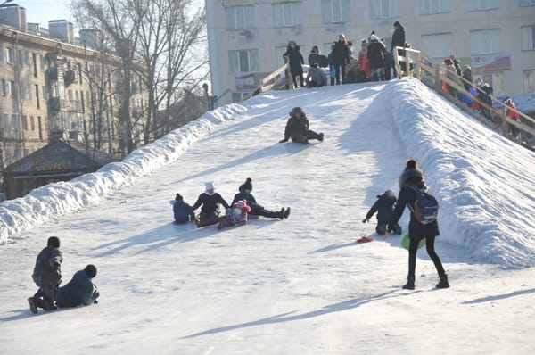 Открытие Снежного городка испытало свободненцев на морозоустойчивость. Новости