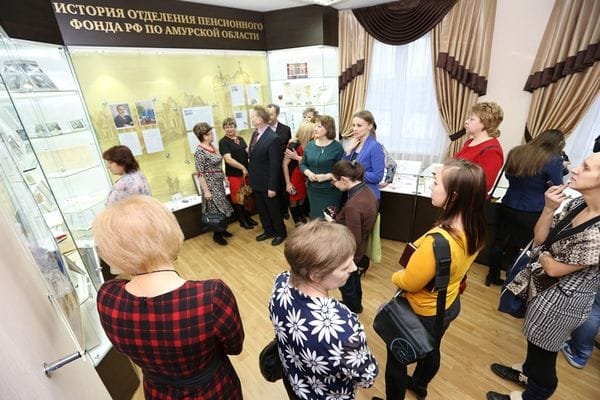 Амурский музей истории пенсий представил экспозицию трудовых книжек