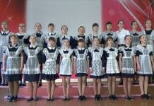 Школьная «битва хоров» в Свободном определила лучших для областного конкурса