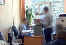 Факт взятки в администрации Свободненского района подтвердили обыски