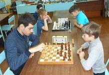 Юные шахматисты Свободного посвятили первый блиц-турнир Дню космонавтики