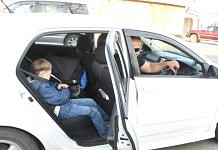 Свободненским водителям напоминают о безопасности детей в автомобиле